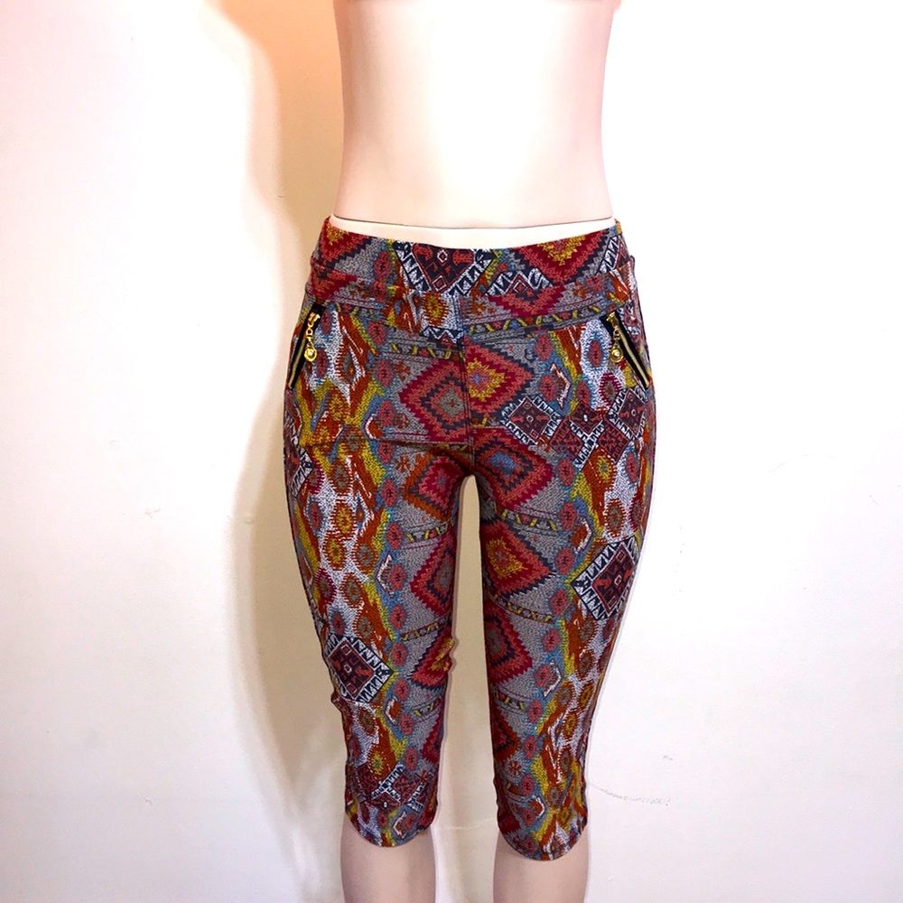 Geometric Tribal Print Cropped Capri Leggings Rust